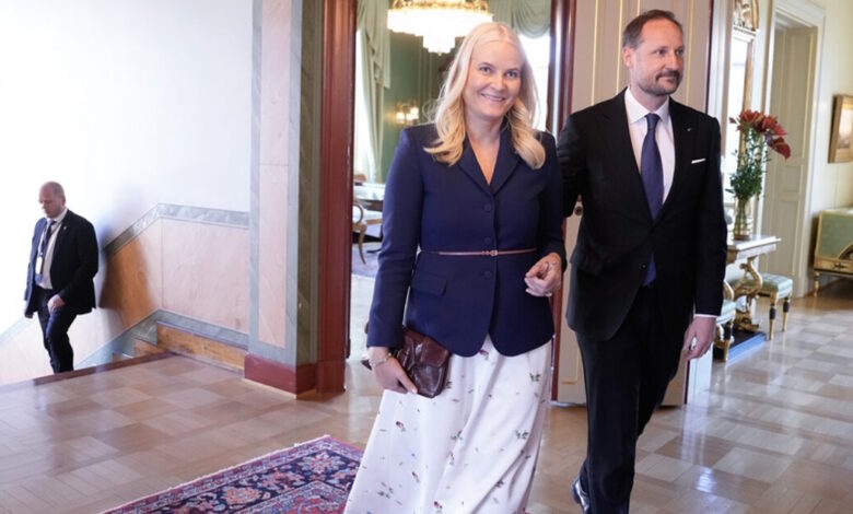 Νορβηγία:-«Χειραγωγήθηκα-και-εξαπατήθηκα»,-λέει-η-πριγκίπισσα-Μέτε-Μάριτ-για-τη-σχέση-της-με-τον-Επστάιν