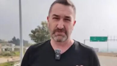 Λίβανος:-«Το-Ισραήλ-ήθελε-να-με-σκοτώσει»-λέει-ο-δημοσιογράφος-του-russia-today-μετά-τον-πύραυλο-που-έπεσε-δίπλα-του