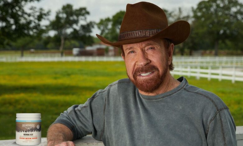 Πέθανε-ο-Τσακ-Νόρις