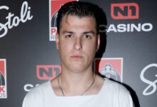 o-Στέφανος-Πιτσίνιαγκας-έβγαλε-νέο-τραγούδι-κι-έγινε-video-game!