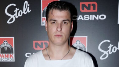 o-Στέφανος-Πιτσίνιαγκας-έβγαλε-νέο-τραγούδι-κι-έγινε-video-game!