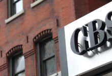 Το-cbs-βάζει-λουκέτο-στο-ραδιόφωνο-που-μετράει-100-χρόνια-ζωής-και-απολύει-όλους-τους-εργαζόμενους