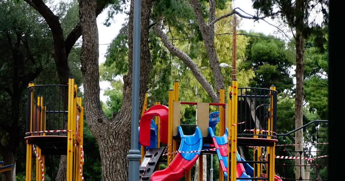 Διασωληνωμένος-7χρονος-στο-ΑΧΕΠΑ-μετά-από-ατύχημα-σε-παιδική-χαρά-στη-Βέροια