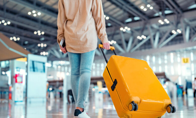 Ράλι-στα-καύσιμα-αεροπλάνων-και-πλοίων-φέρνει-κύμα-αυξήσεων-στα-εισιτήρια,-αναπροσαρμογές-στην-aegean-και-εξελίξεις-στην-ακτοπλοΐα