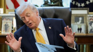 maga-υπό-διάλυση-και-ο-Τραμπ-κάνει-τα-στραβά-μάτια