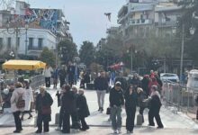 Τρίκαλα:-Άδεια-αγορά-πίσω-από-τις-βιτρίνες-–-«Χειρότερα-κι-από-την-καραντίνα»