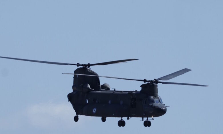 chinook:-«Εκτοξεύεται»-η-διαθεσιμότητα-στα-πολύτιμα-ελικόπτερα-πολλαπλών-ρόλων-της-Αεροπορίας-Στρατού