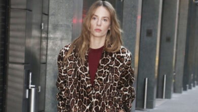 mάγια-Χοκ:-Από-το-«stranger-things»-στη-νέα-σειρά-του-netflix,-«the-god-of-the-woods»