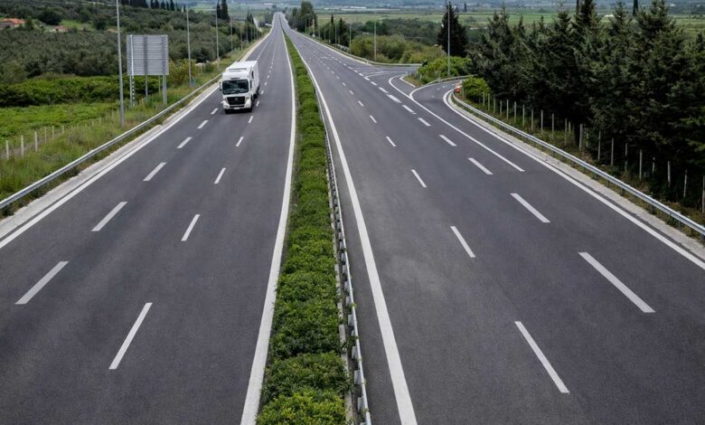 25η-Μαρτίου:-Απαγόρευση-κυκλοφορίας-φορτηγών-–-Πού-και-πότε-ισχύει