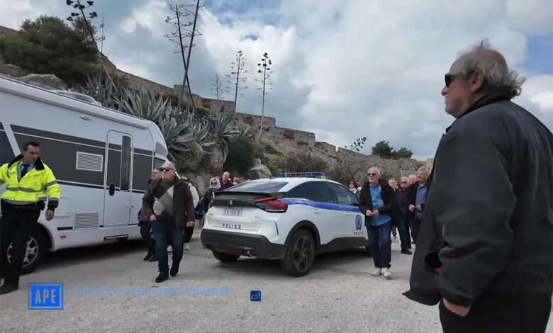 Παλαμήδι:-Ένταση-με-Τρικαλινούς-συνταξιούχους-για-εισιτήριο-–-Προσαγωγές-και-κράτηση