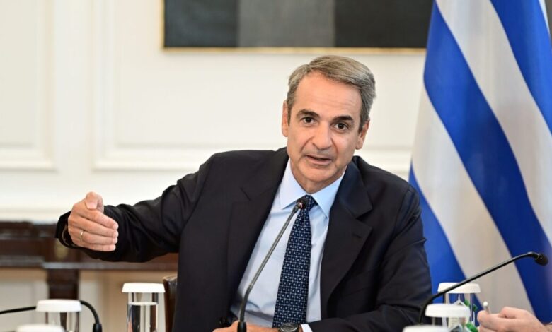 Κυριάκος-Μητσοτάκης:-Κανείς-δεν-θα-σταθεί-μόνος-απέναντι-στην-καταιγίδα,-μπορούμε-την-ενίσχυση-νοικοκυριών-και-επιχειρήσεων