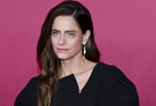 Η-ηθοποιός-Αμάντα-Πιτ-αποκάλυψε-ότι-διαγνώσθηκε-με-καρκίνο-του-στήθους