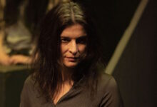 Αντιγόνη-Κουλουκάκου:-Αισθάνομαι-πολύ-όμορφη-με-τα-άσπρα-μου-μαλλιά,-με-αγαπώ-καθημερινά