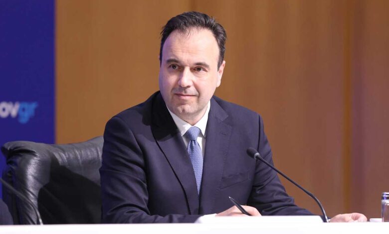 Παπαστεργίου:-Πρώτη-στην-Ευρώπη-η-Ελλάδα-στο-age-verification