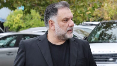 Γρηγόρης-Αρναούτογλου:-«Μου-λείπεις-μαμά»-έγραψε-ο-παρουσιαστής-στη-λεζάντα-μιας-τρυφερής-φωτογραφίας