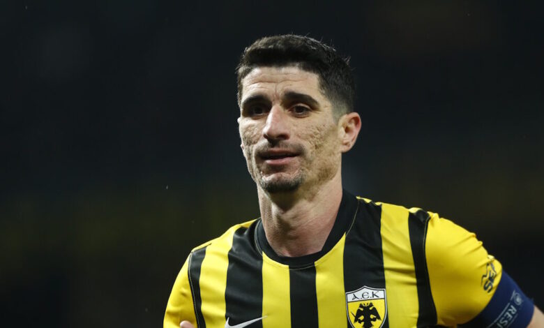 Μάνταλος-στον-γιο-του-για-το-νέο-του-συμβόλαιο-στην-ΑΕΚ:-Όταν-η-αγάπη-είναι-αληθινή,-δεν-μετριέται-με-χρόνια