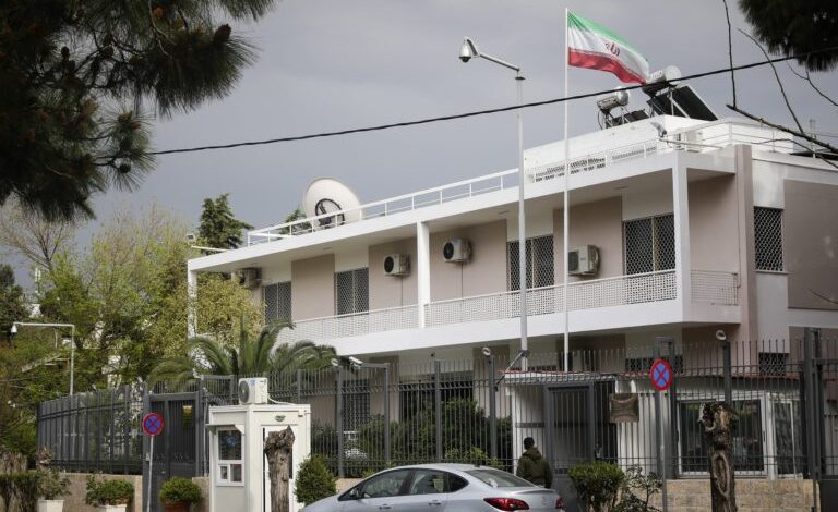 Ιρανική-πρεσβεία:-Τα-Στενά-του-Ορμούζ-είναι-κλειστά-μόνο-για-τους-εχθρούς-του-Ιράν