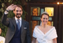 Η-Νίνα-Φλορ-σταμάτησε-να-υπογράφει-ως-«πριγκίπισσα-της-Ελλάδας»-μετά-τις-αντιδράσεις