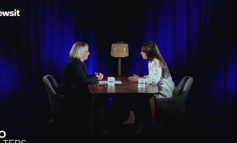 Βιβή-Χαραλαμπογιάννη-στο-newsit.gr:-Η-αξιολόγηση-στο-δημόσιο-δεν-έχει-καθόλου-τιμωρητικό-χαρακτήρα,-αλλά-αναπτυξιακό