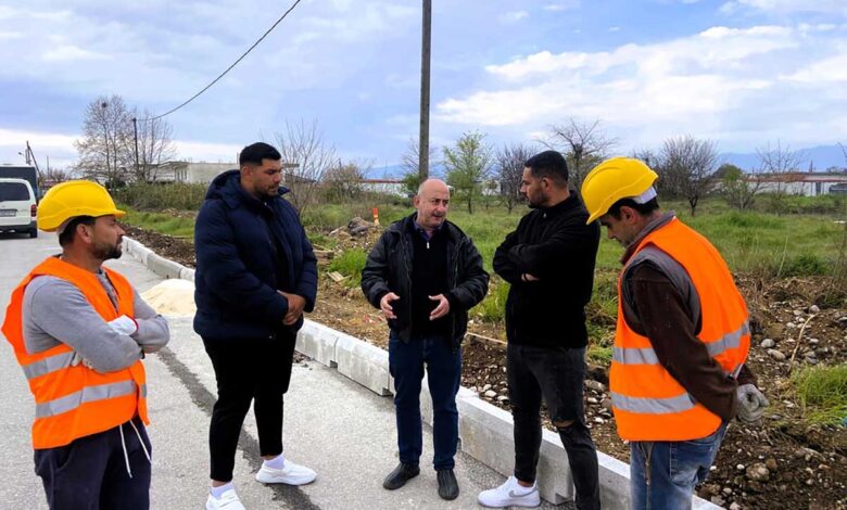 Πεζοδρόμια-στο-Κηπάκι-–-Τι-γίνεται-με-την-πόλη;