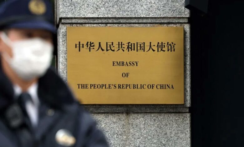 Ιάπωνας-στρατιωτικός-εισέβαλε-στην-κινεζική-πρεσβεία-στο-Τόκιο-και-απείλησε-διπλωμάτες