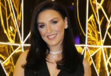 Ιουλία-Καλλιμάνη:-Πανικός-με-τα-δύο-ακυκλοφόρητα-viral-τραγούδια-της 