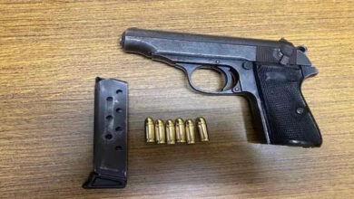 Πάτρα:-Μπήκε-με-όπλο-σε-σούπερ-μάρκετ-–-«Πες-στο-αφεντικό-σου-να-με-”καθαρίσει”-αλλιώς-θα-ξανάρθω»