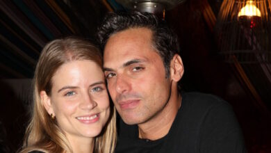 Γιώργος-Παπαγεωργίου-για-Δανάη-Μιχαλάκη:-Η-πρώτη-μας-συνάντηση-σε-ένα-μπαρ-της-Σύρου-ήταν-αναπάντεχη