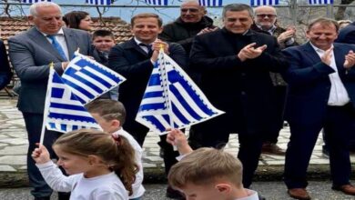 Στη-Χρυσομηλιά-για-την-25η-Μαρτίου-ο-περιφερειάρχης-Δημήτρης-Κουρέτας