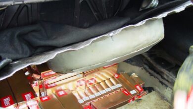 Η-ΑΑΔΕ-αποκάλυψε-διεθνές-δίκτυο-λαθρεμπορίου-τσιγάρων-με-τους-ελεγκτές-του-ΔΕΟΣ-–-Προχώρησε-σε-συλλήψεις-σε-Ελλάδα-και-άλλες-χώρες