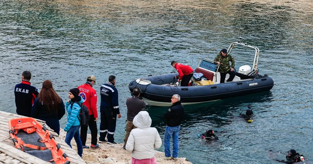 Εντοπίστηκε-νεκρός-ο-34χρονος-δύτης-στη-Βουλιαγμένη