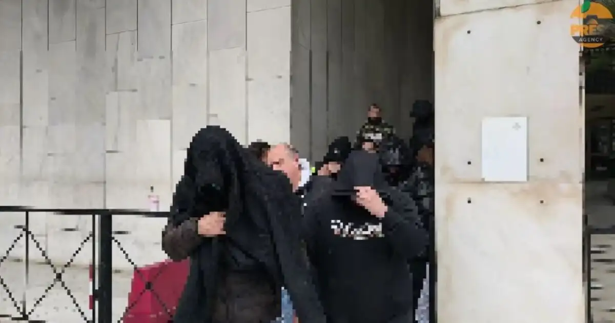 Κύκλωμα-απάτης-στον-ΕΦΚΑ:-Νέοι-διάλογοι-«φωτιά»-ανάμεσα-σε-λογιστή-και-«αχυράνθρωπο»-–-«Δεν-ξέρεις-άλλο-λαμόγιο;»