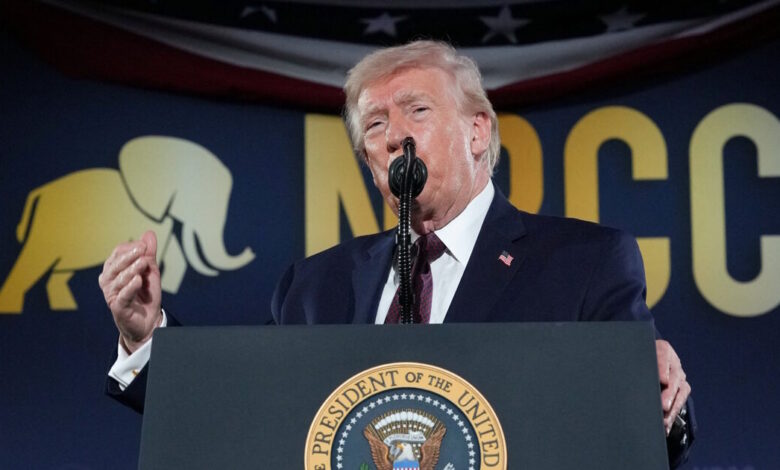 Μέση-Ανατολή-–-Διπλωματικό-θρίλερ:-«Δεν-έχω-ξαναδεί-άλλους-να-θέλουν-να-διαπραγματευτούν-τόσο-πολύ-όσο-οι-Ιρανοί»-λέει-ο-Τραμπ-–-Διαψεύδει-το-παζάρι-η-Τεχεράνη