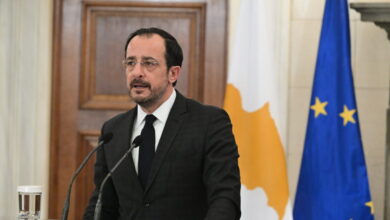 Νίκος-Χριστοδουλίδης:-Έχουμε-σχέδιο-«βήμα-προς-βήμα»-για-τις-βρετανικές-βάσεις