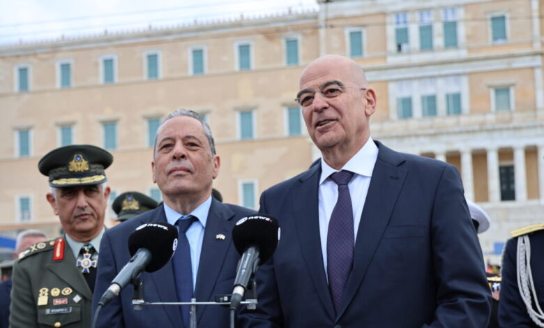 Δένδιας-για-25η-Μαρτίου:-Οι-Ένοπλες-Δυνάμεις-εκσυγχρονίζονται,-ασπίδα-ασφάλειας-για-την-Ελλάδα-και-τον-Ελληνισμό