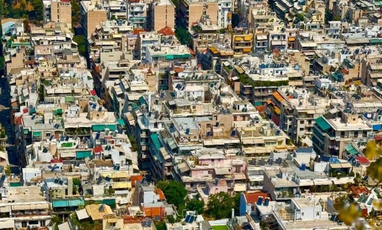 Ο-«χάρτης»-του-φετινού-ΕΝΦΙΑ:-Ξεπέρασε-τα-782-δισ-ευρώ-η-ακίνητη-περιουσία-των-Ελλήνων-–-Στα-2,3-δισ.-ευρώ-ο-φόρος