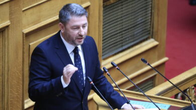 Στο-τραπέζι-και-η-πρόταση-δυσπιστίας-από-το-ΠΑΣΟΚ