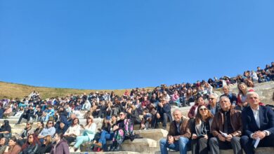 Το-2ο-Μαθητικό-Φεστιβάλ-Αρχαίου-Θεάτρου-«Εφήβων-Δρώμενα»-“ζωντάνεψε”-το-αρχαίο-θέατρο-της-Λάρισας