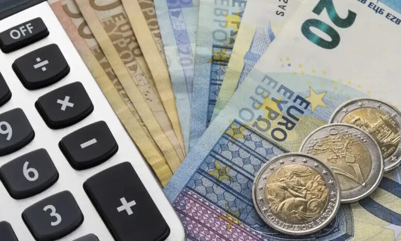 ΕΣΕΕ:-Θετική-η-αύξηση-κατώτατου-μισθού-στα-920-ευρώ,-αλλά-με-ανάγκη-ελαφρύνσεων