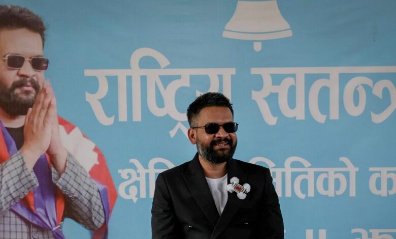 Ραπάροντας,-ο-τραγουδιστής-Μπαλέντρα-Σαχ-ορκίστηκε-βουλευτής-στο-Νεπάλ-και-αναλαμβάνει-την-πρωθυπουργία-της-χώρας