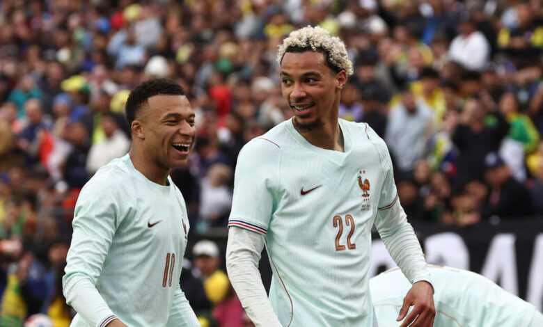Βραζιλία-–-Γαλλία-1-2:-Οι-τρικολόρ-των-10-παικτών-νίκησαν-με-Εμπαπέ-και-Εκιτικέ