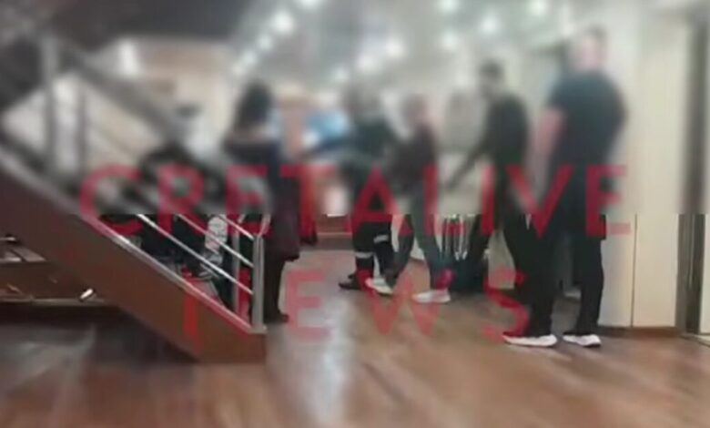 Κρήτη:-Γυμνός-άνδρας-εισέβαλε-σε-καμπίνα-πλοίου-μαθητριών-–-Τον-χτύπησαν-συμμαθητές-τους,-δείτε-βίντεο