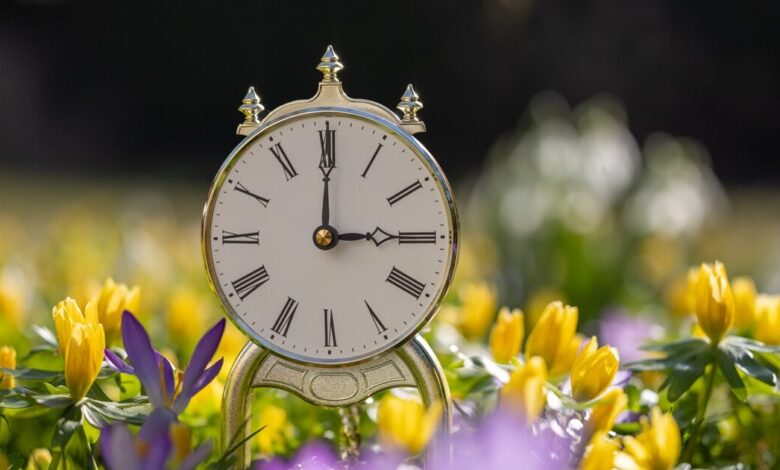 Αλλαγή-ώρας-2026:-Πότε-βάζουμε-τα-ρολόγια-μία-ώρα-μπροστά