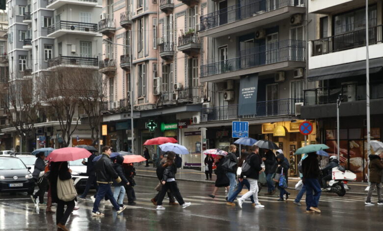 Καιρός-αύριο:-Βροχές,-καταιγίδες-και-χιόνια-στα-ορεινά-–-Οι-άνεμοι-αγγίζουν-τα-7-μποφόρ