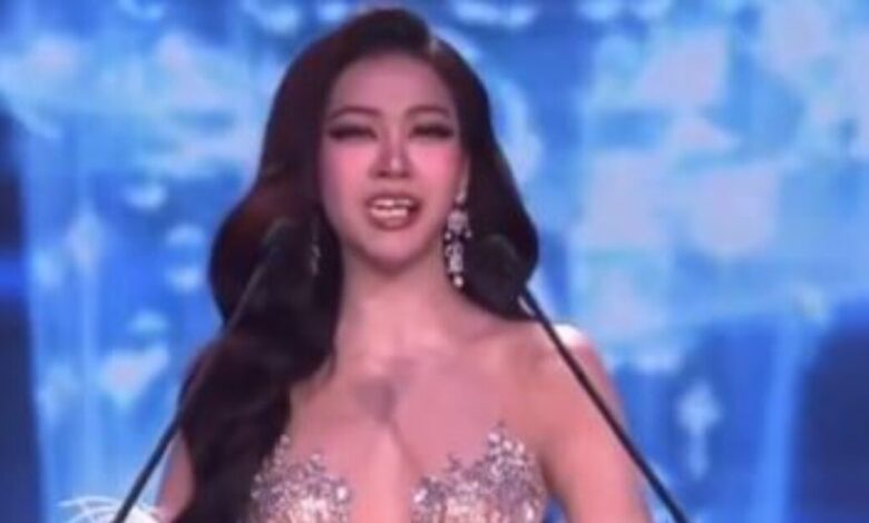 miss-grand-thailand-2026:-Η-στιγμή-που-πέφτουν-τα-ψεύτικα-δόντια-υποψήφιας-ενώ-βρισκόταν-στη-σκηνή-–-Δείτε-βίντεο