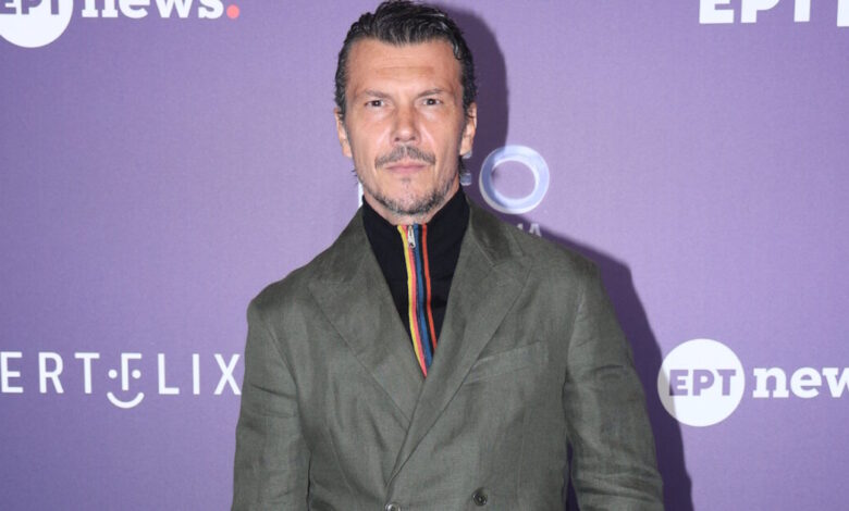 Ιωάννης-Παπαζήσης:-Ένας-φίλος-μάγκας,-κάποτε,-μας-πέταξε-μέσα-στο-αμάξι-να-τρέξουμε-μέχρι-θανάτου