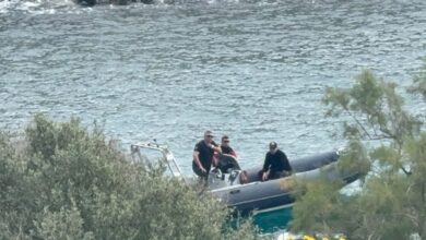 Βουλιαγμένη:-Σε-εξέλιξη-η-επιχείρηση-ανάσυρσης-της-σορού-του-34χρονου-δύτη