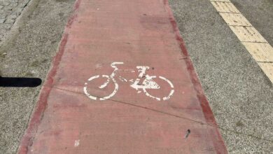 Τρίκαλα:-Ποδηλατόδρομοι-με-ξεθωριασμένη-μπογιά-και-χωρίς-ασφάλεια