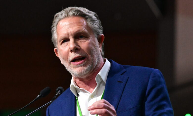 Παύλος-Γερουλάνος-στο-Συνέδριο-του-ΠΑΣΟΚ:-«Η-νίκη-στις-εκλογές-θα-έρθει-με-σύστημα,-οργάνωση-και-ενότητα»