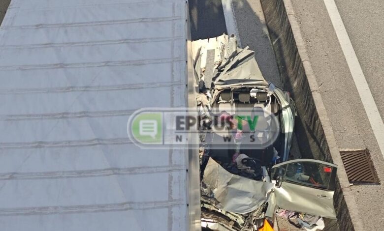 Διπλό-τροχαίο-δυστύχημα-στην-Εγνατία-Οδό:-Δυο-νεκροί-μετά-από-διαδοχικές-συγκρούσεις-και-παράσυρση-υπαλλήλου-του-αυτοκινητόδρομου